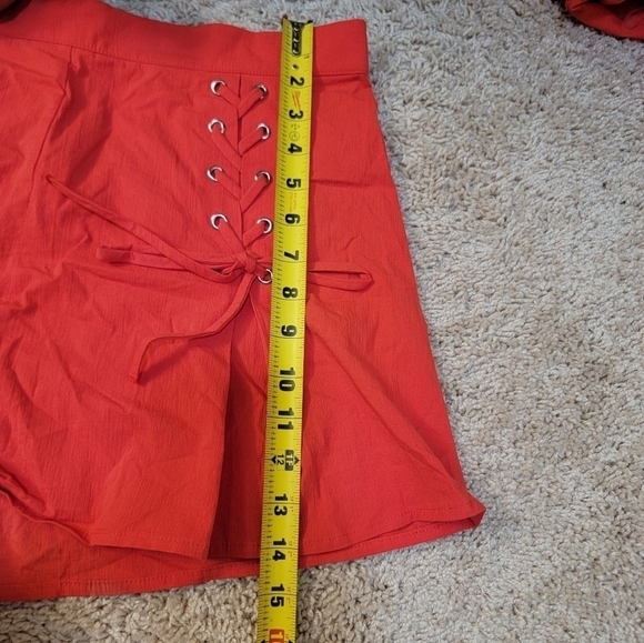 BLUE BLUSH Red Puff Off Shoulder Crop Top High Waist Lace-up Corset Shorts Set L - Picture 9 of 16